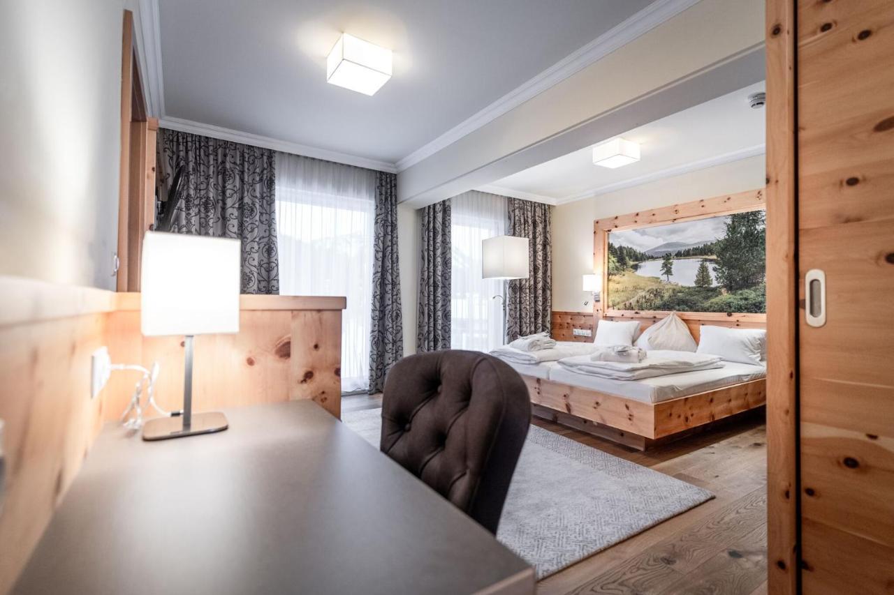 Hotel Kornock Turracher Höhe Kültér fotó