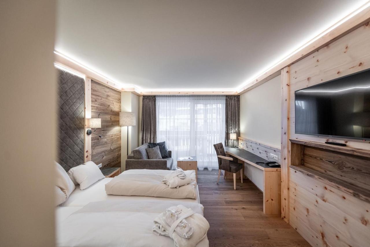 Hotel Kornock Turracher Höhe Kültér fotó
